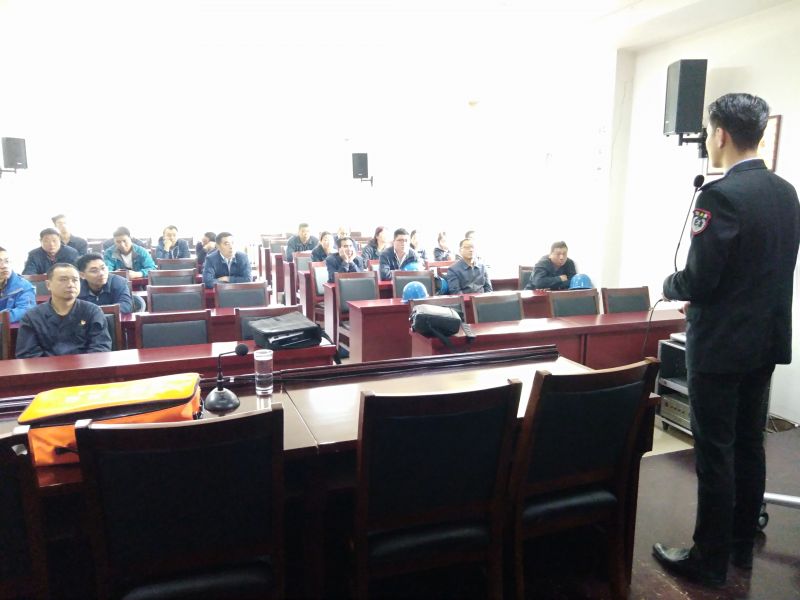 
				   
					黃河同力組織開展2019年消防安全、職業(yè)衛(wèi)生及廠區(qū)雙重預防體系建設知識培訓
				 